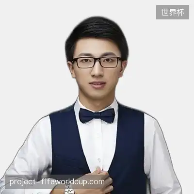 杨明
